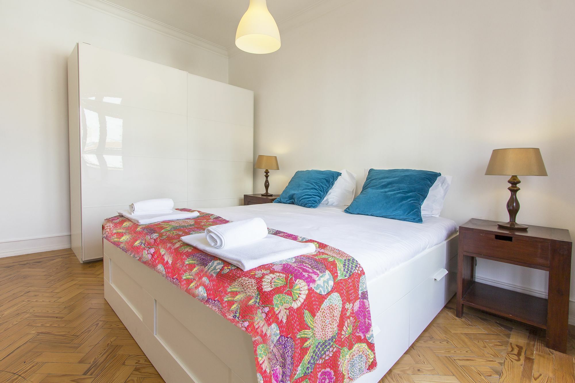 Saldanha Concept By Homing Apartment Lisbon Bagian luar foto