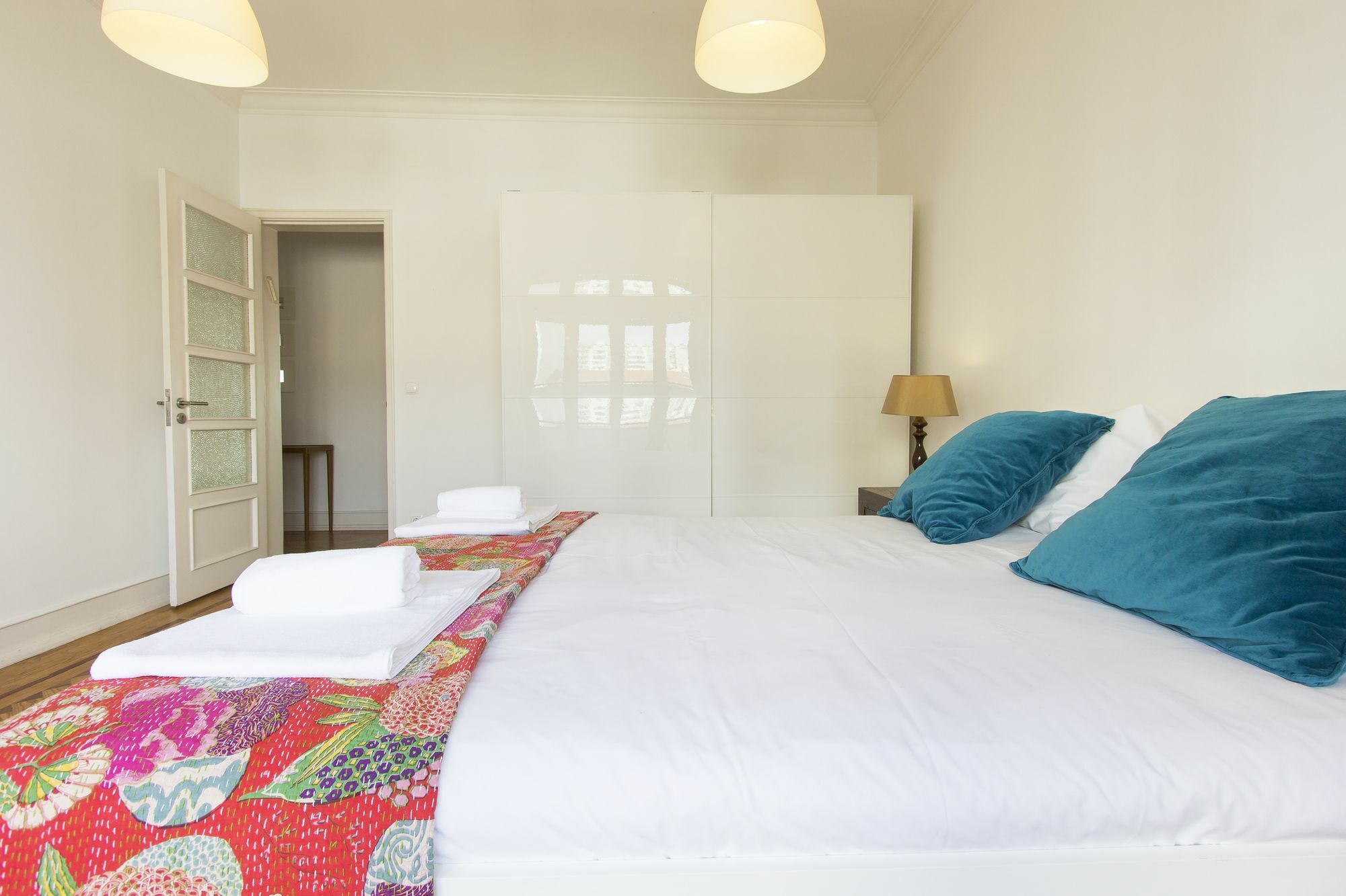 Saldanha Concept By Homing Apartment Lisbon Bagian luar foto