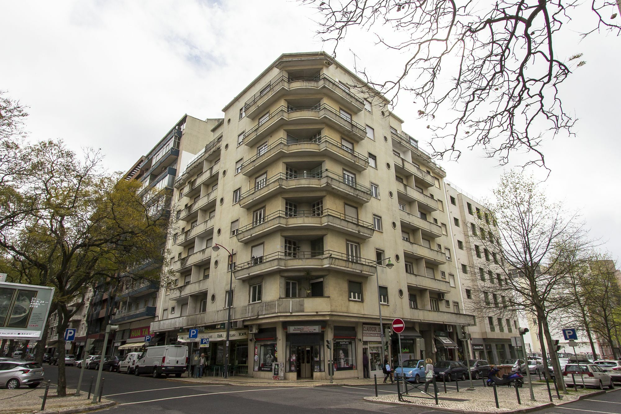 Saldanha Concept By Homing Apartment Lisbon Bagian luar foto
